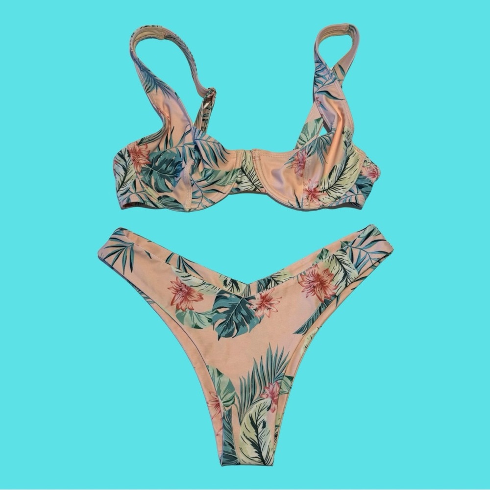 Kulani Kinis Waikiki Swim Bikini Set Tropical Sz Small Underwire Bralette Cheeky